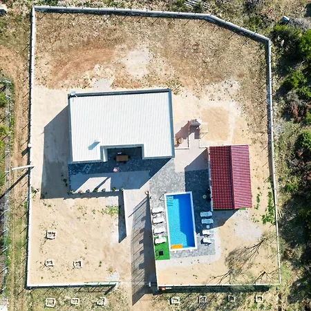 Vulelija Villa